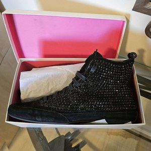 Black Sneakers - Narrow. Size 10